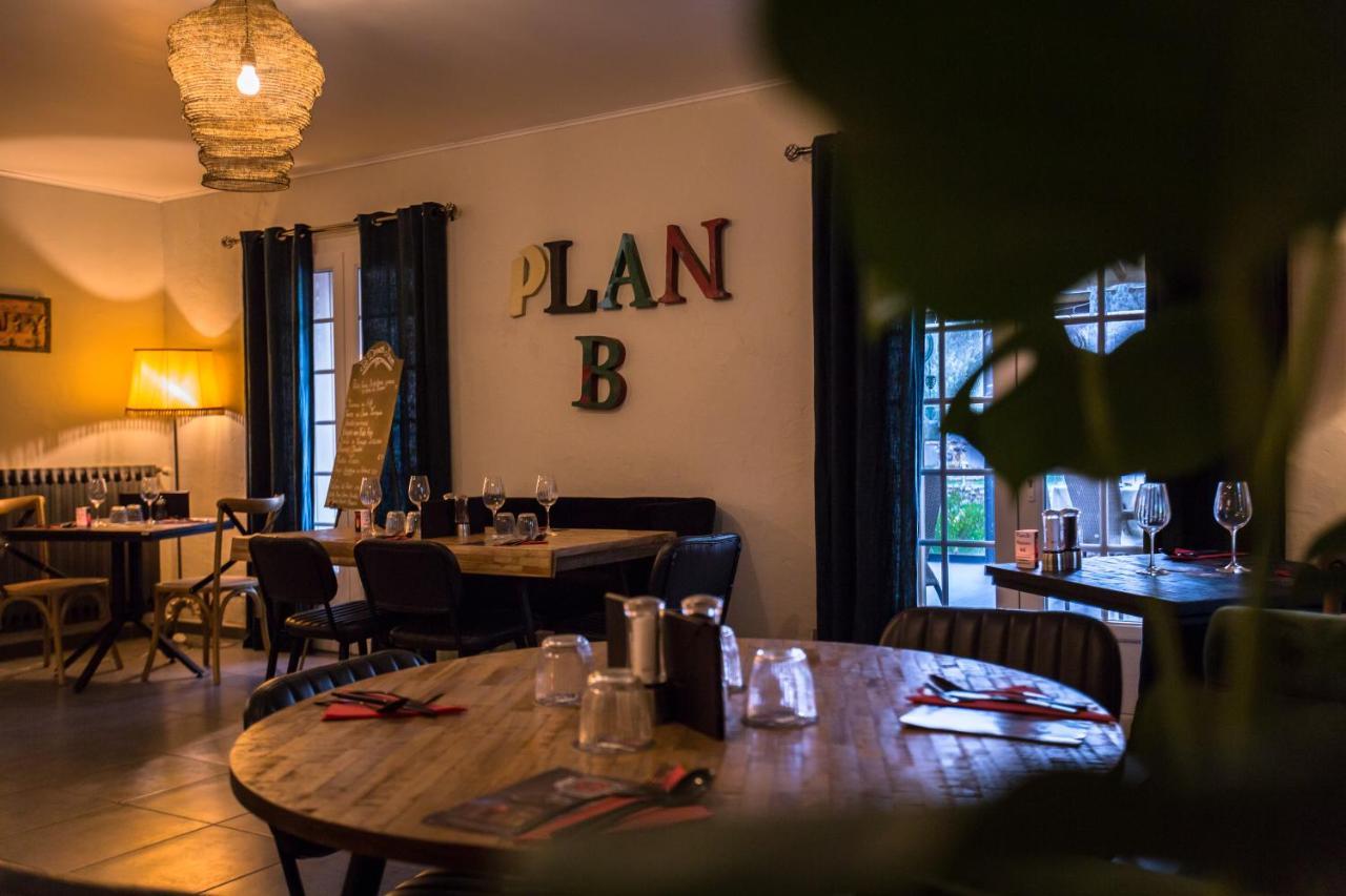 Le Plan B - Hotel 3 Etoiles - Restaurant Ruoms Exterior foto